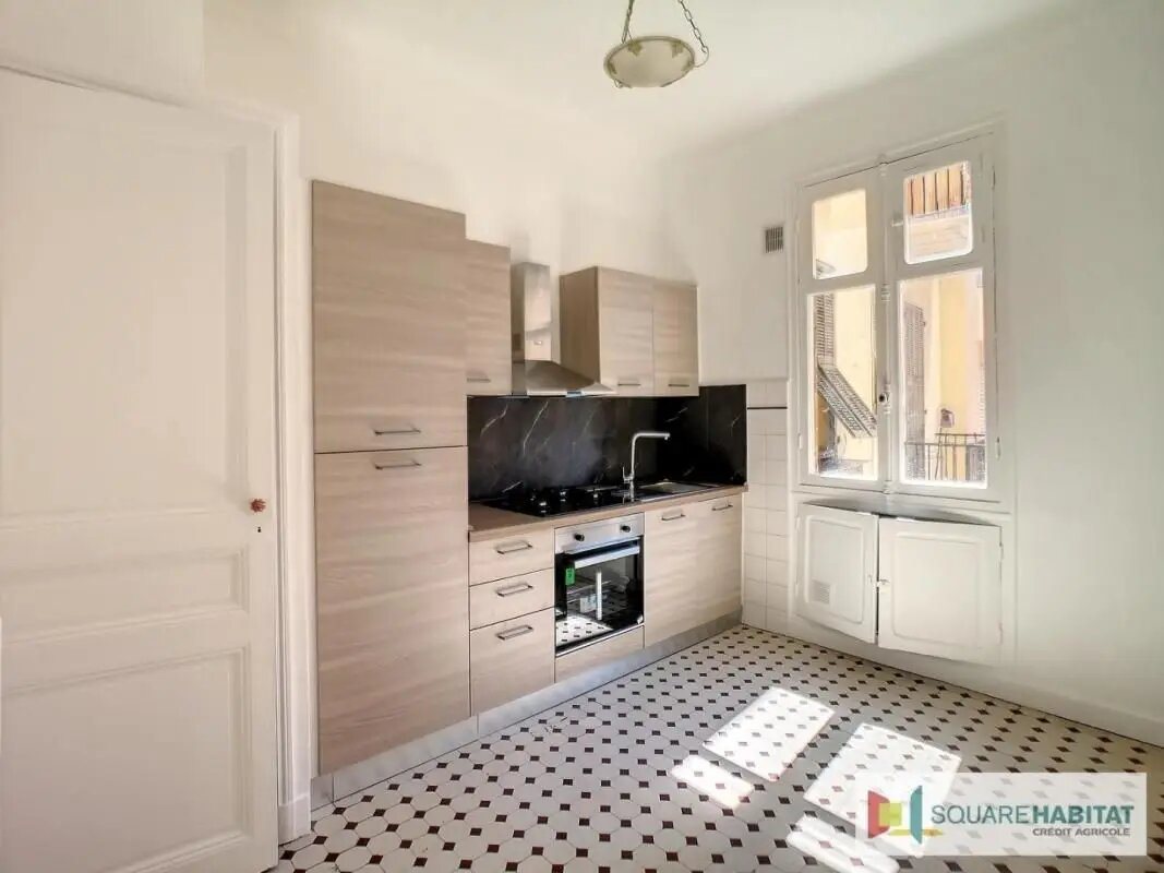 Appartement à louer, 104m², Nice