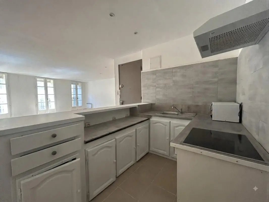 Appartement à louer, 82m², Toulon