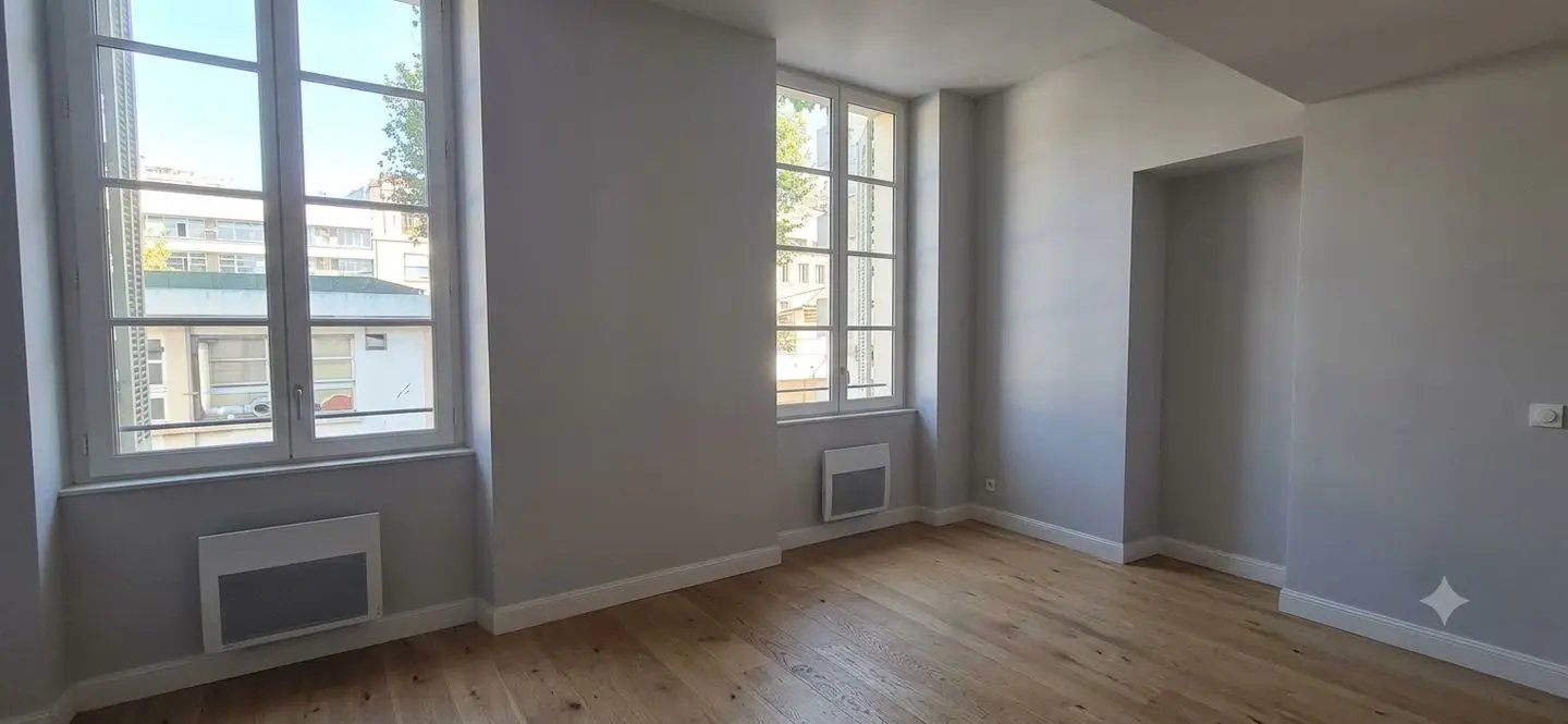 Appartement à louer, 36m², Toulon