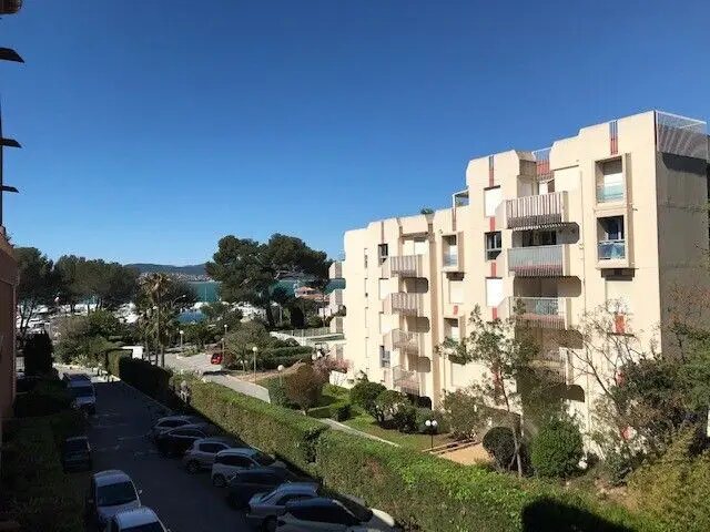 Appartement à louer, 22m², Saint-Raphaël