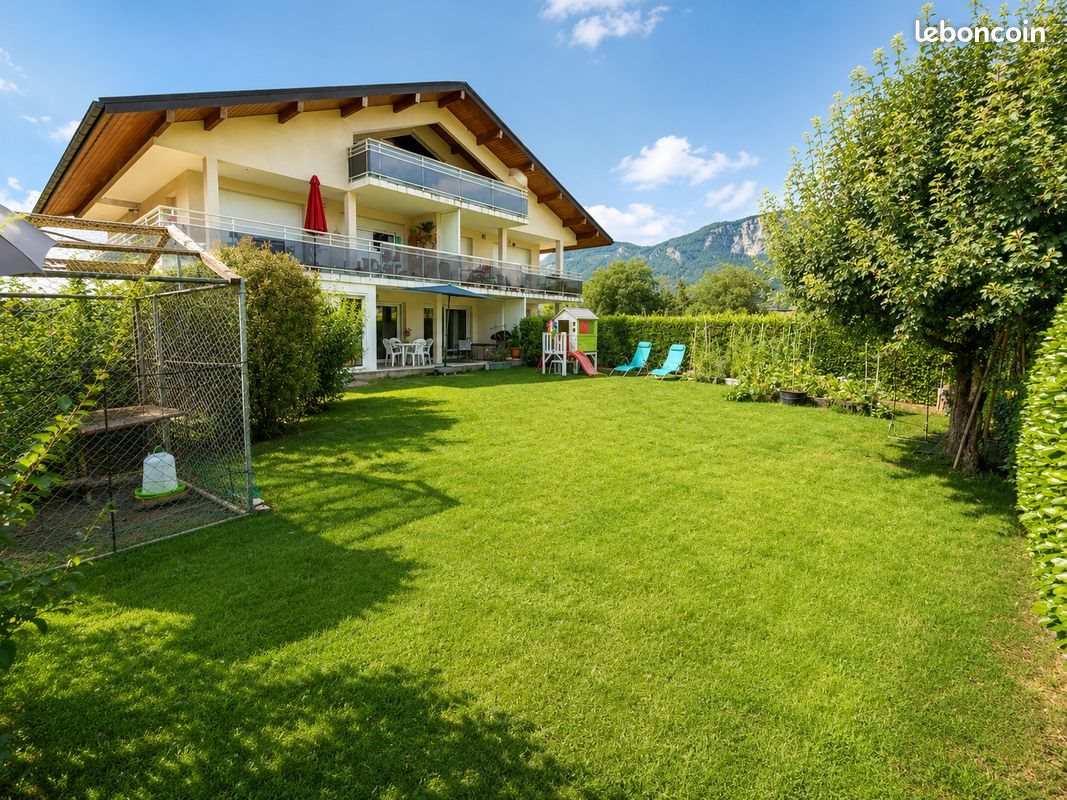 Appartement à vendre, 80m², Saint-Pierre-en-Faucigny