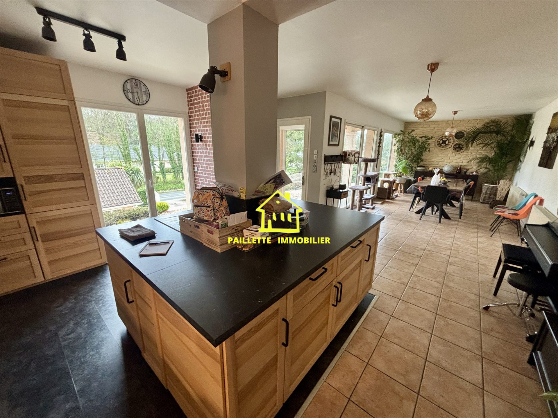 Maison à vendre, 144m², Manéglise