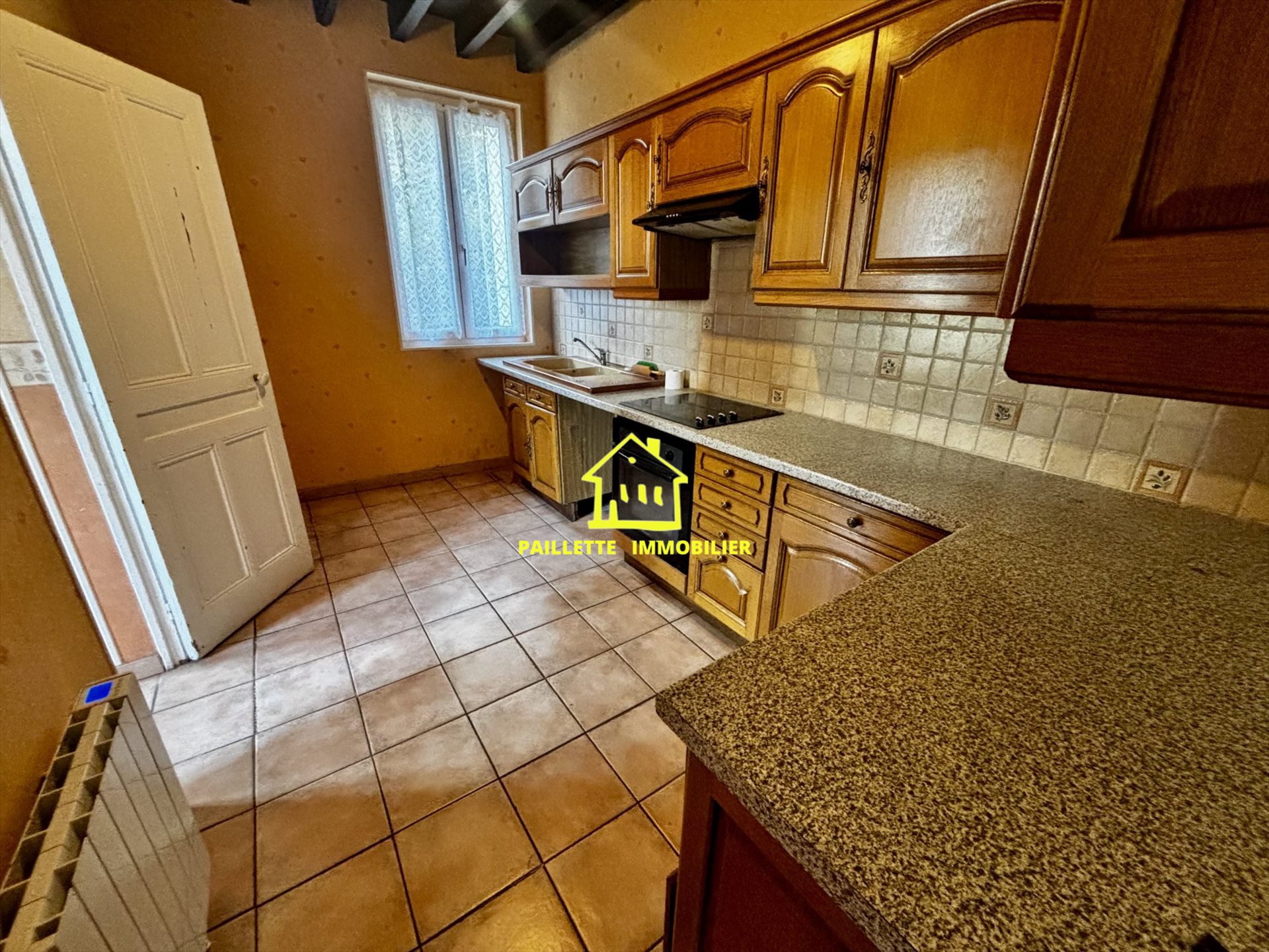 Maison à vendre, 94m², Manéglise