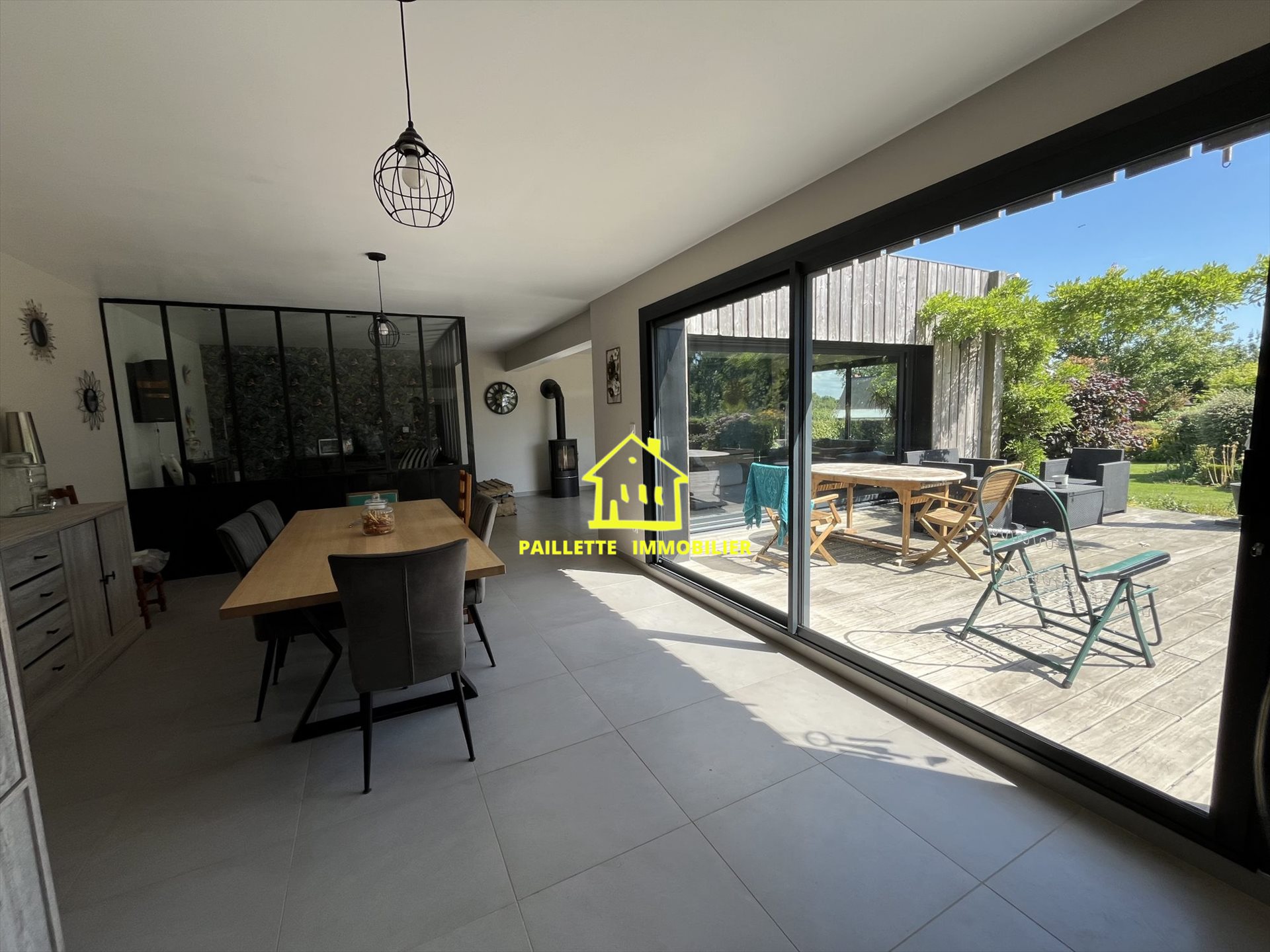 Maison à vendre, 212m², Saint-Eustache-la-Forêt