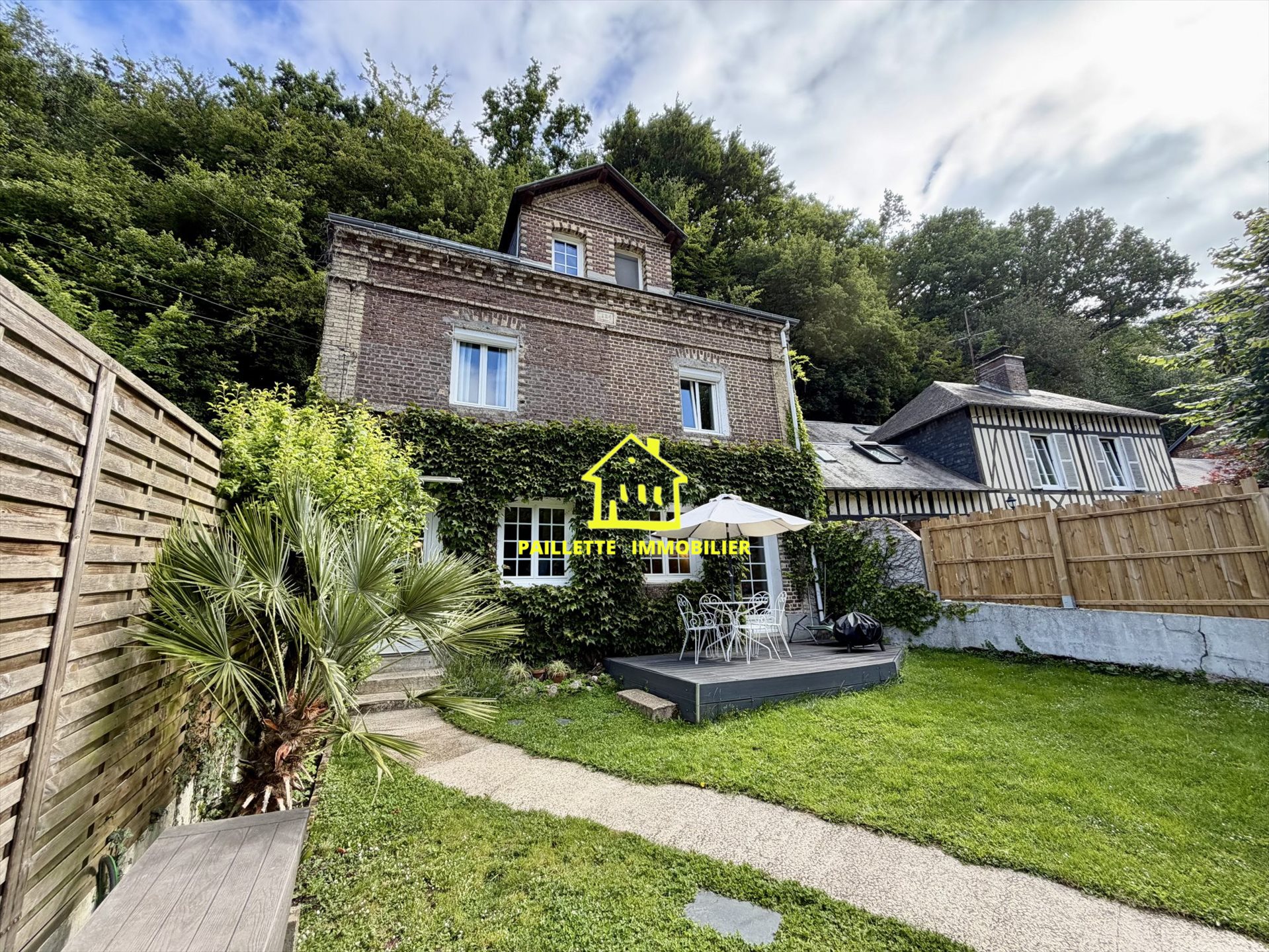 Maison à vendre, 124m², Saint-Laurent-de-Brèvedent