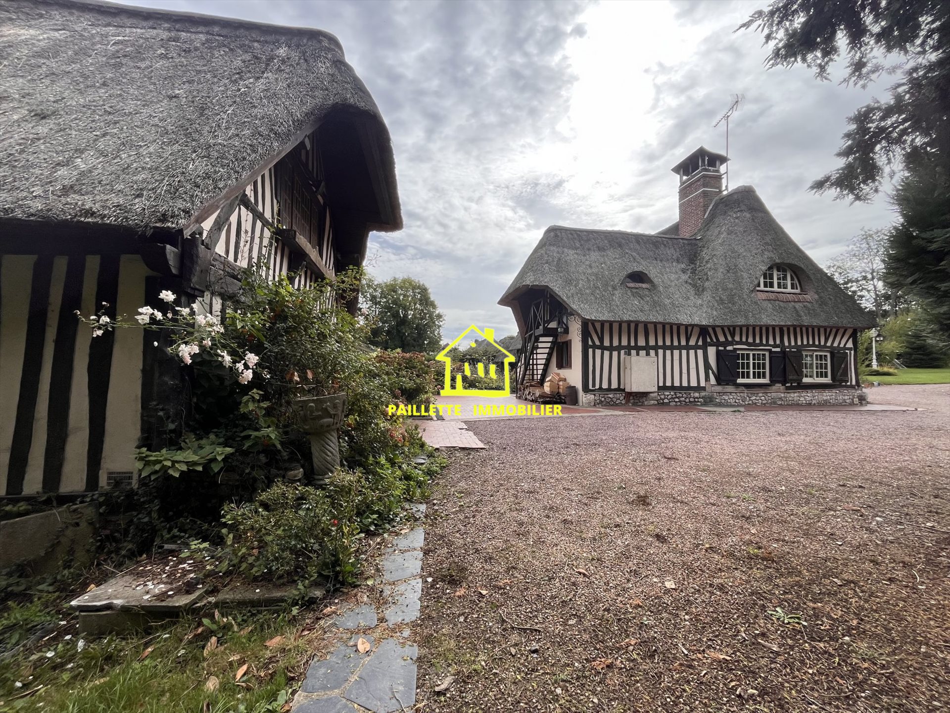 Maison à vendre, 220m², La Cerlangue