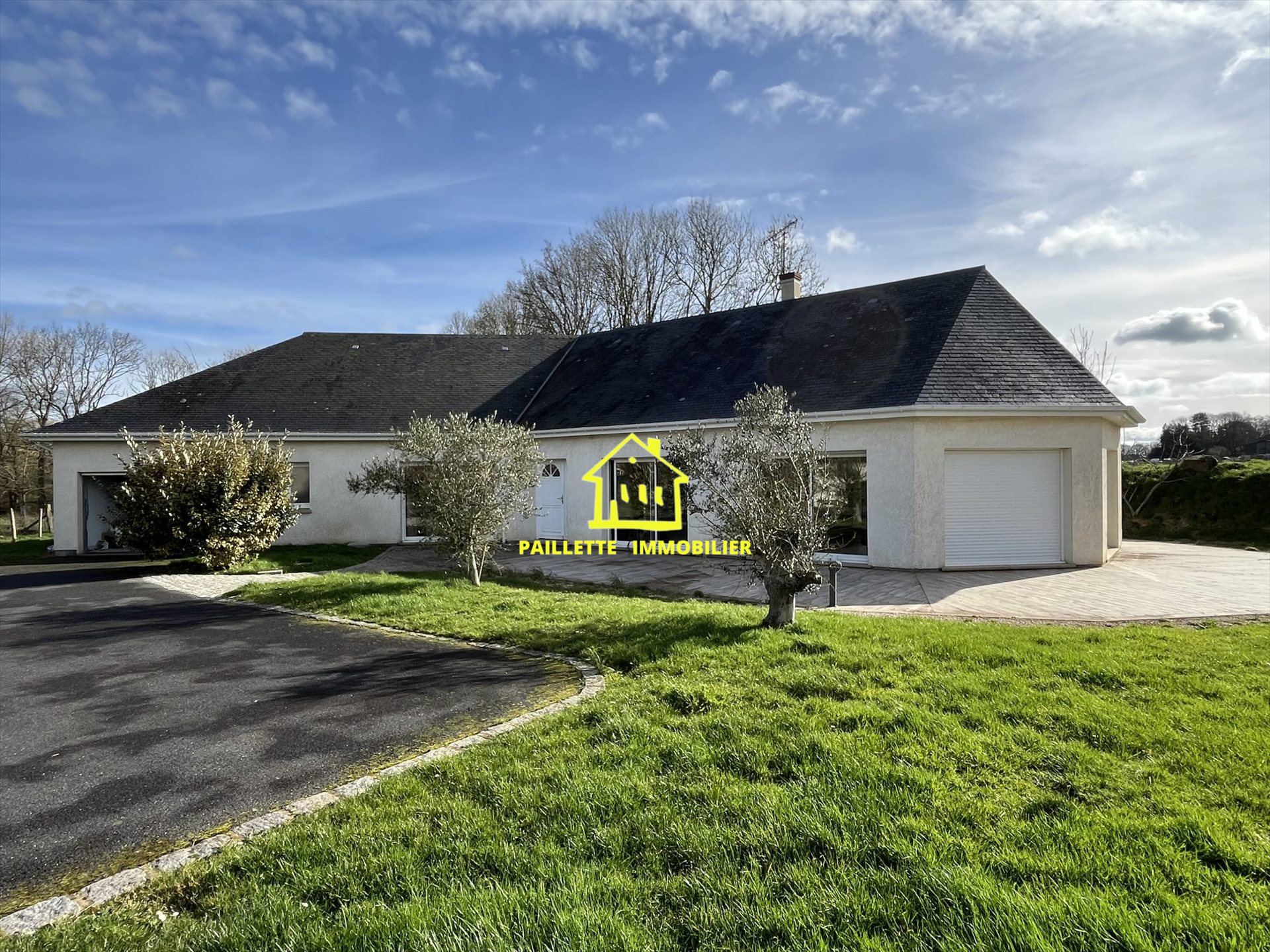 Maison à vendre, 182m², Les Trois-Pierres