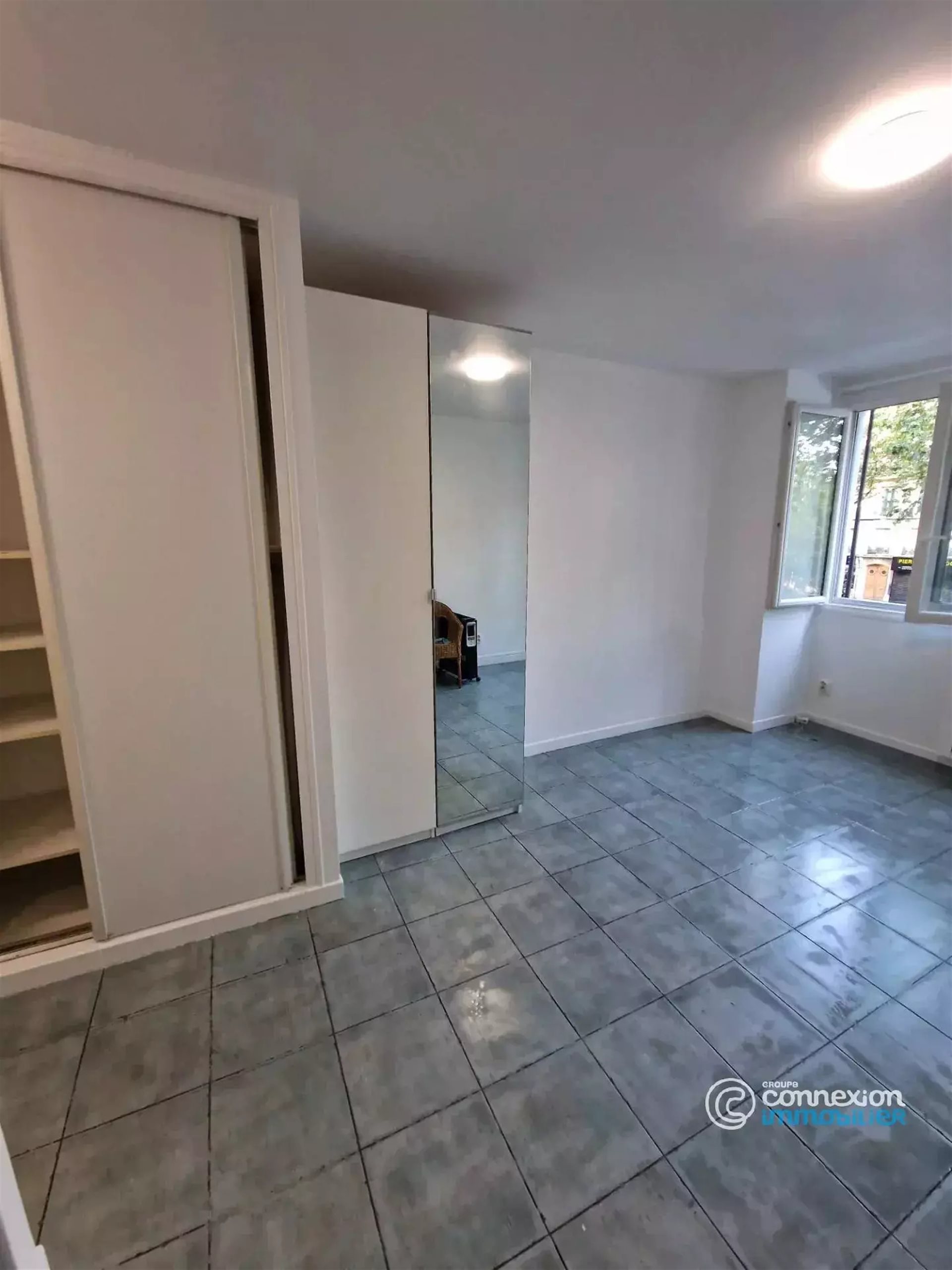 Appartement à louer, 23m², Paris 18ème