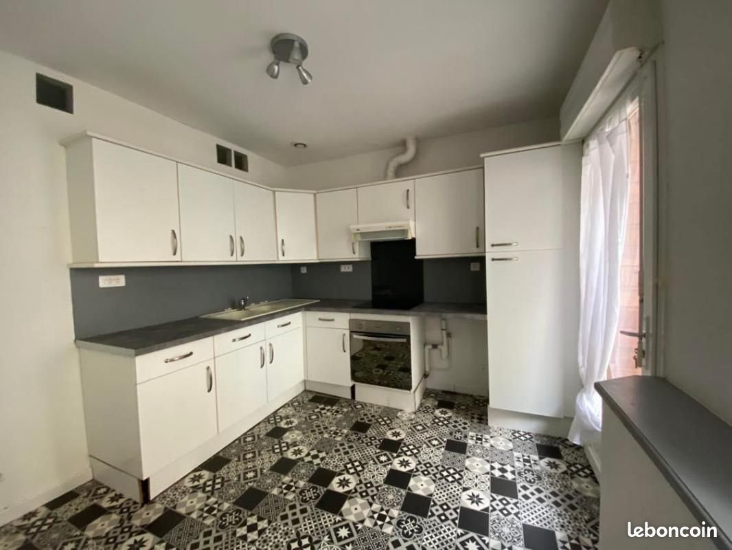 Appartement à louer, 64m², Castres