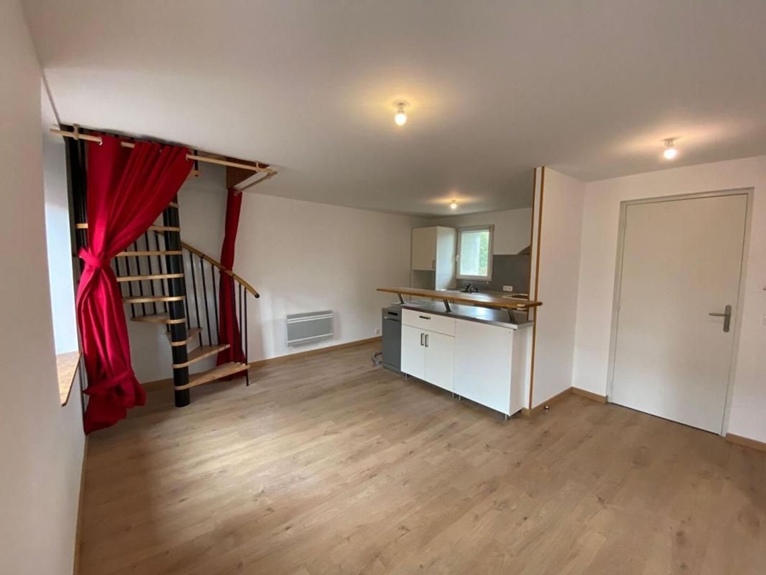 Appartement à louer, 62m², Saint-Amans-Soult