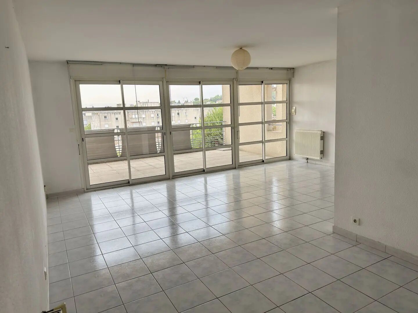 Maison à louer, 135m², Nîmes