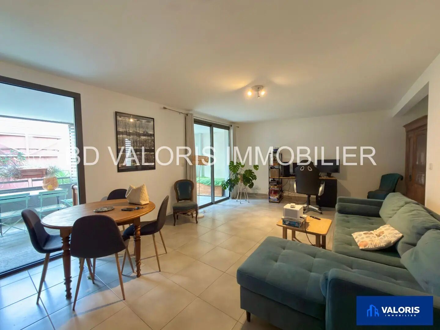 Appartement à louer, 91m², Nîmes