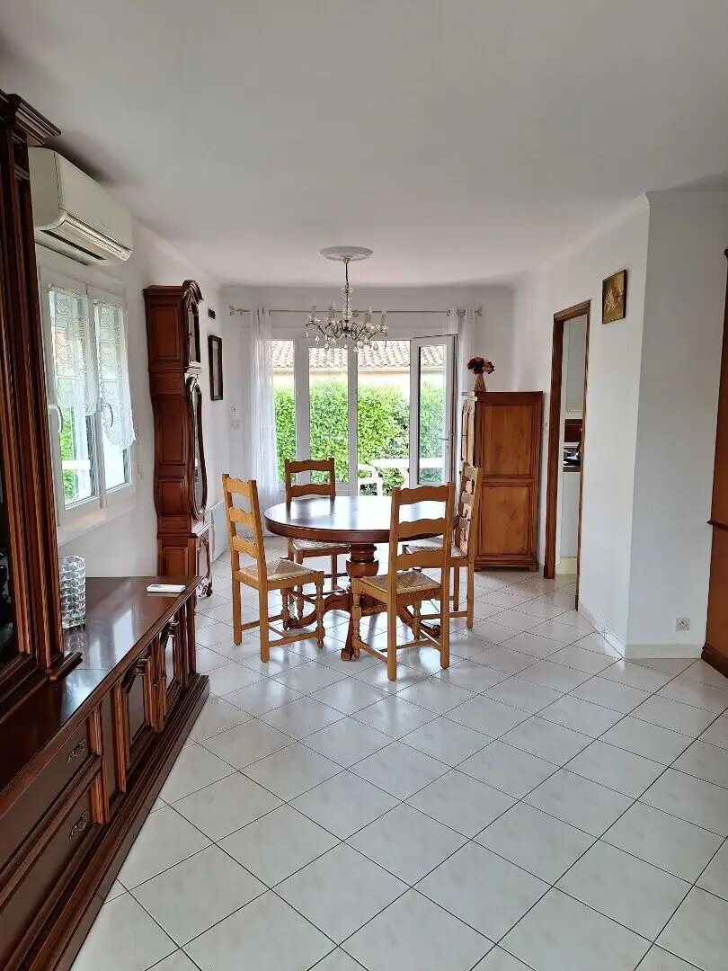 Maison à vendre, 110m², La Destrousse