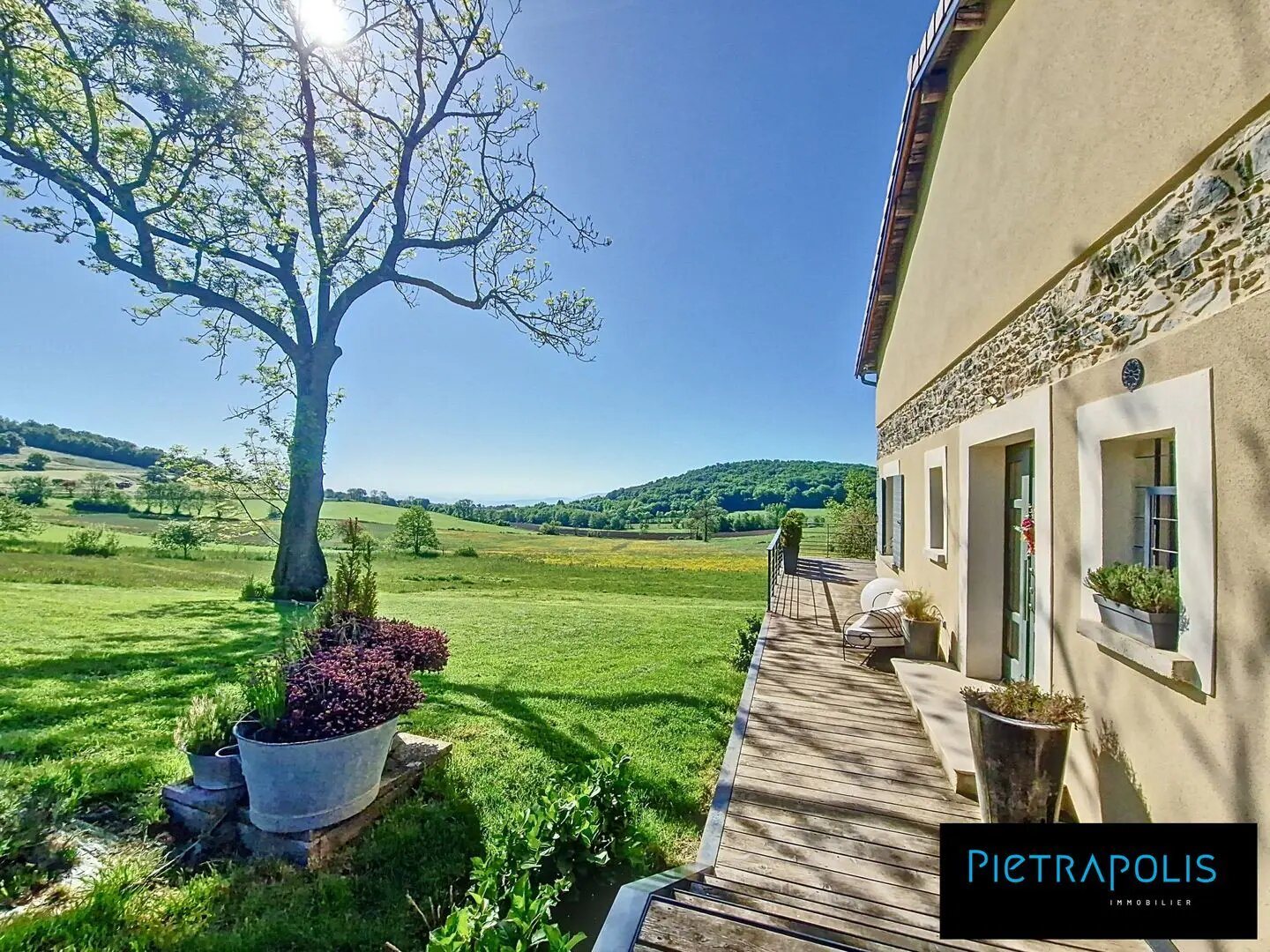 Maison à vendre, 375m², Larajasse