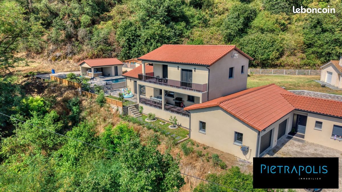 Maison à vendre, 200m², Saint-Pierre-de-Boeuf