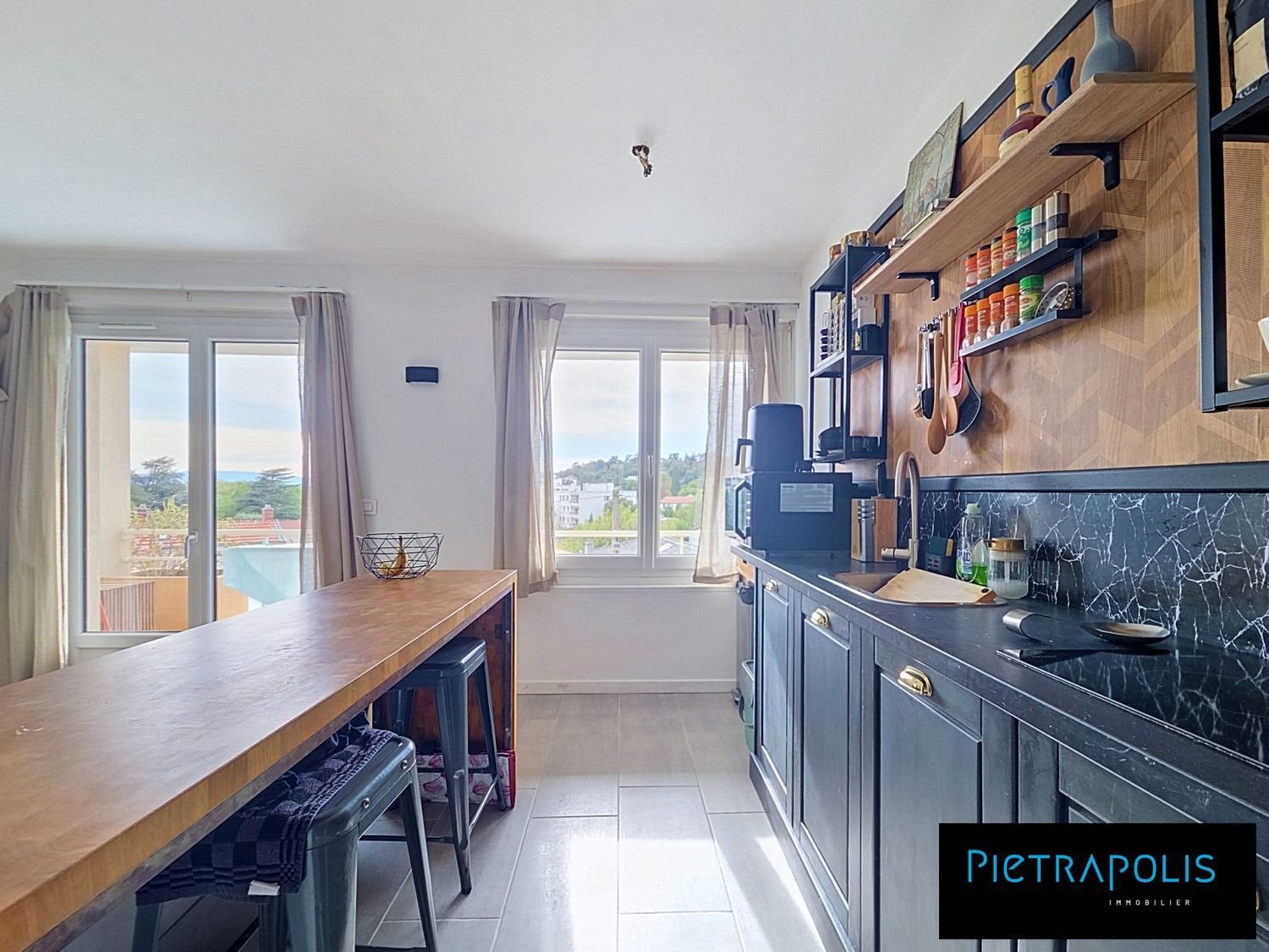 Appartement à vendre, 23m², Saint-Genis-Laval