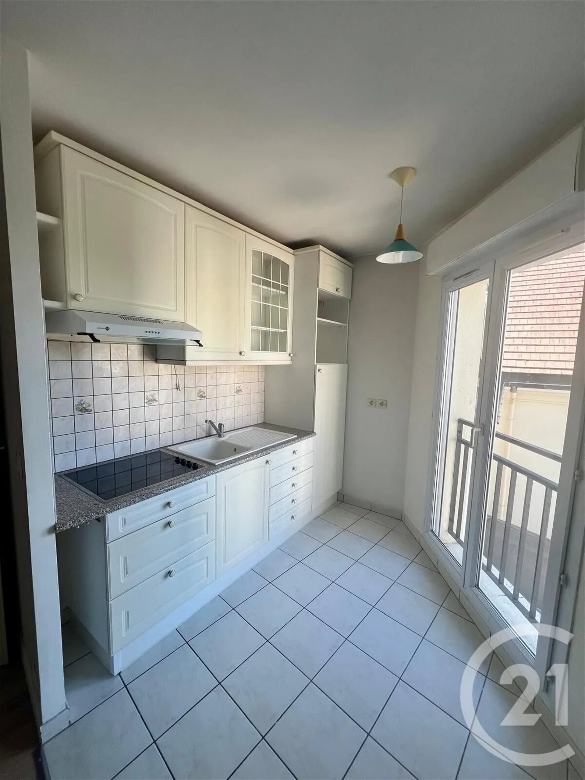 Appartement à louer, 27m², Dammartin-en-Goële