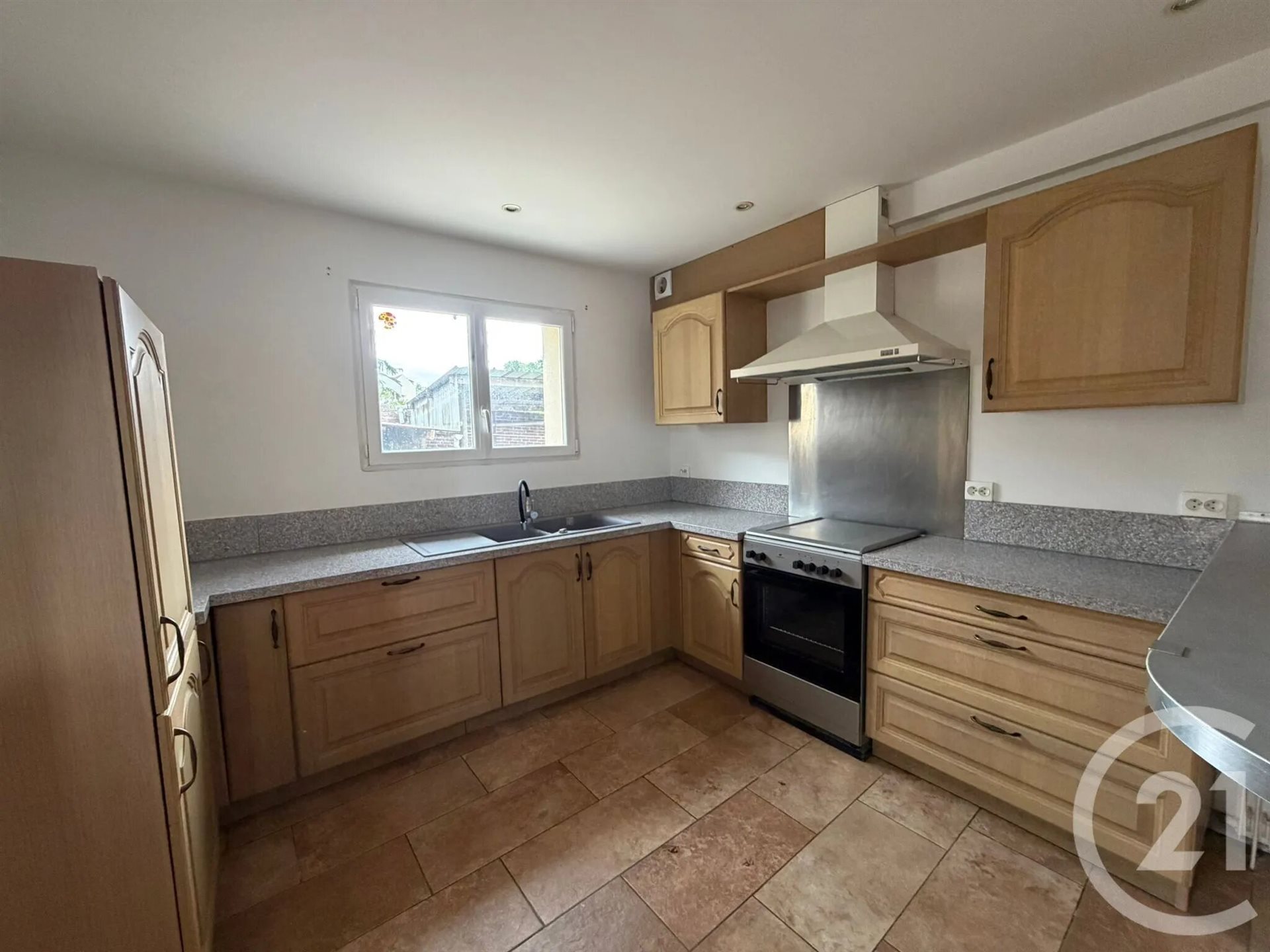 Maison à louer, 96m², Dammartin-en-Goële