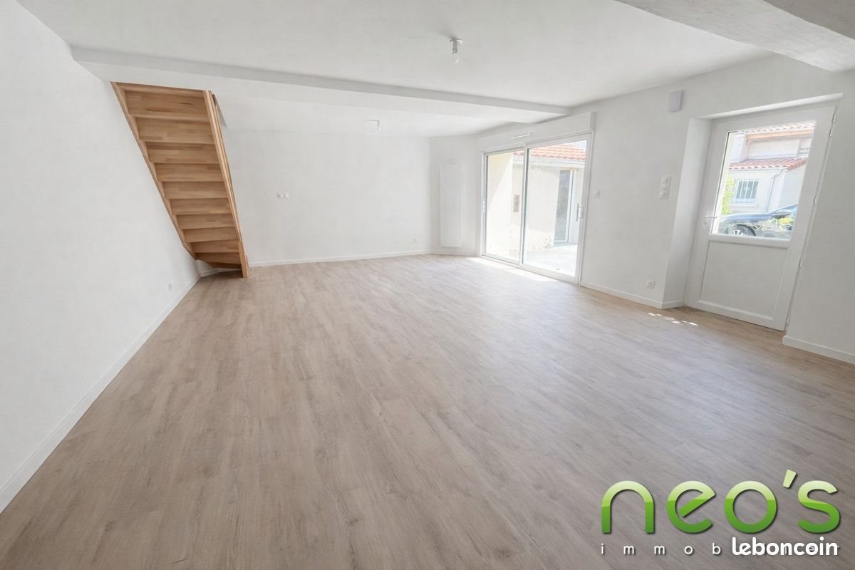 Maison à louer, 90m², Jallais