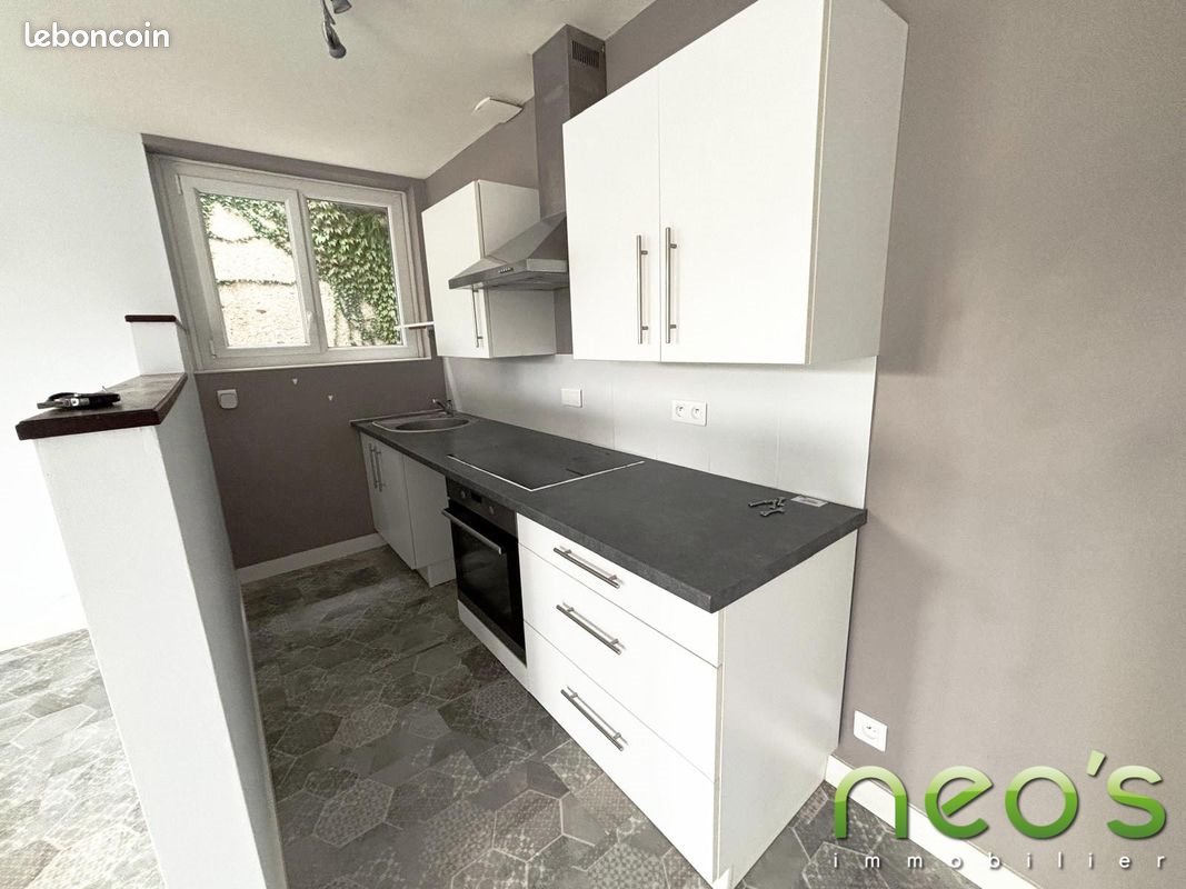 Maison à louer, 91m², Chemillé