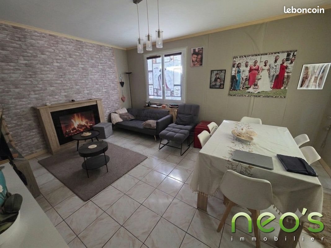 Maison à vendre, 108m², Nueil-les-Aubiers