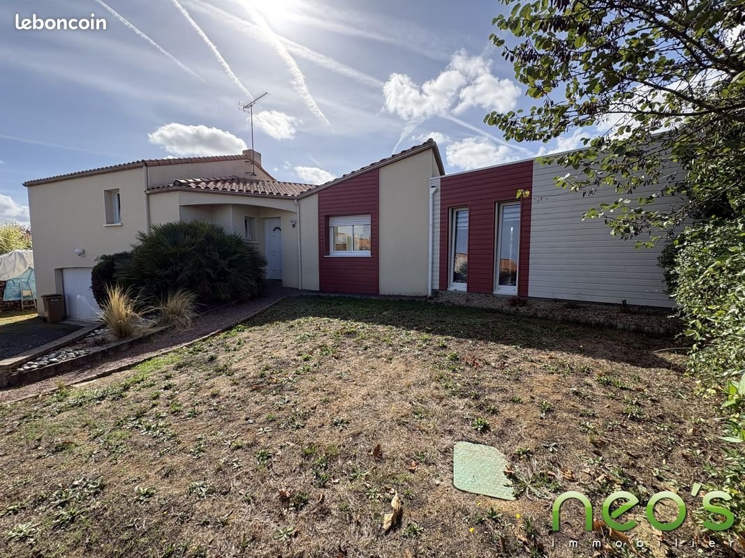 Maison à vendre, 132m², Bégrolles-en-Mauges