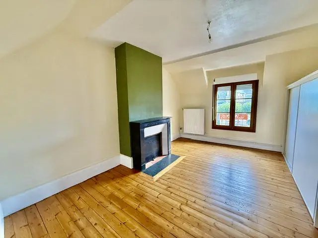Maison à vendre, 94m², Coucy-le-Château-Auffrique