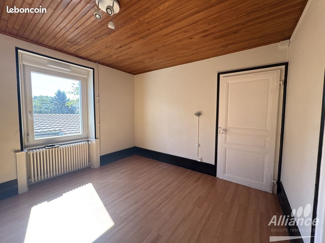 Appartement à louer, 71m², Valentigney