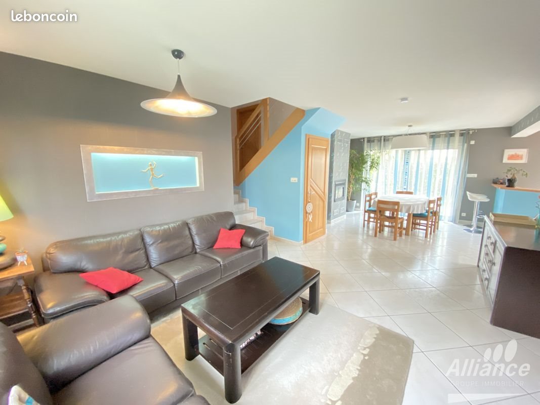 Maison à louer, 187m², Voujeaucourt