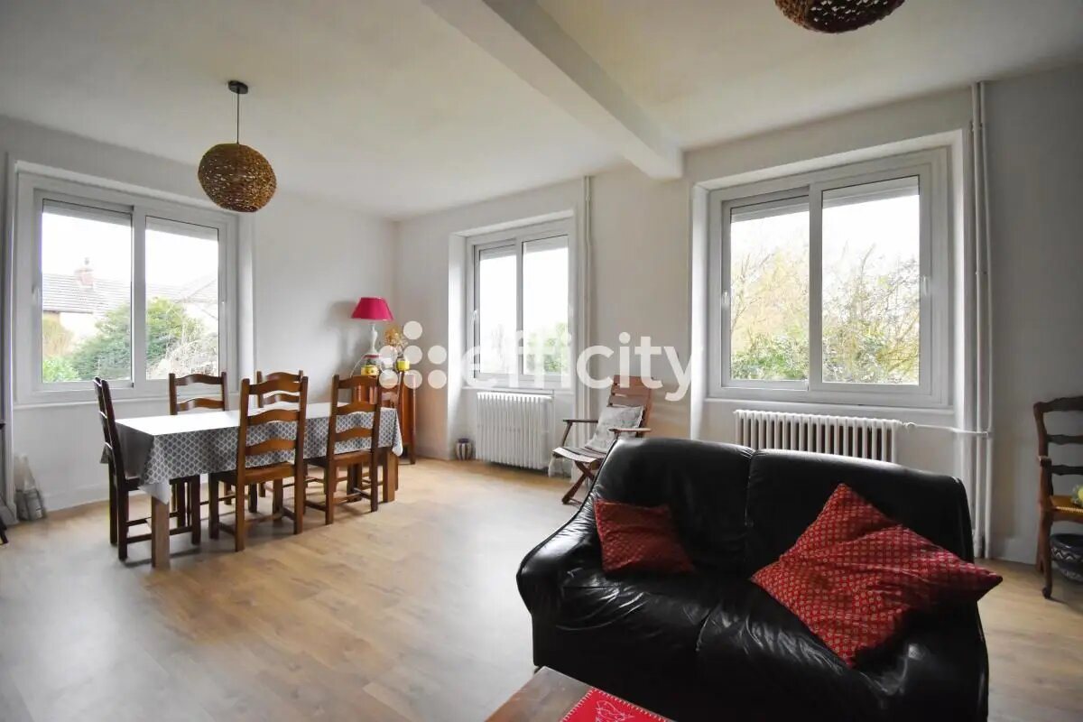 Appartement à vendre, 89m², Montceau-les-Mines