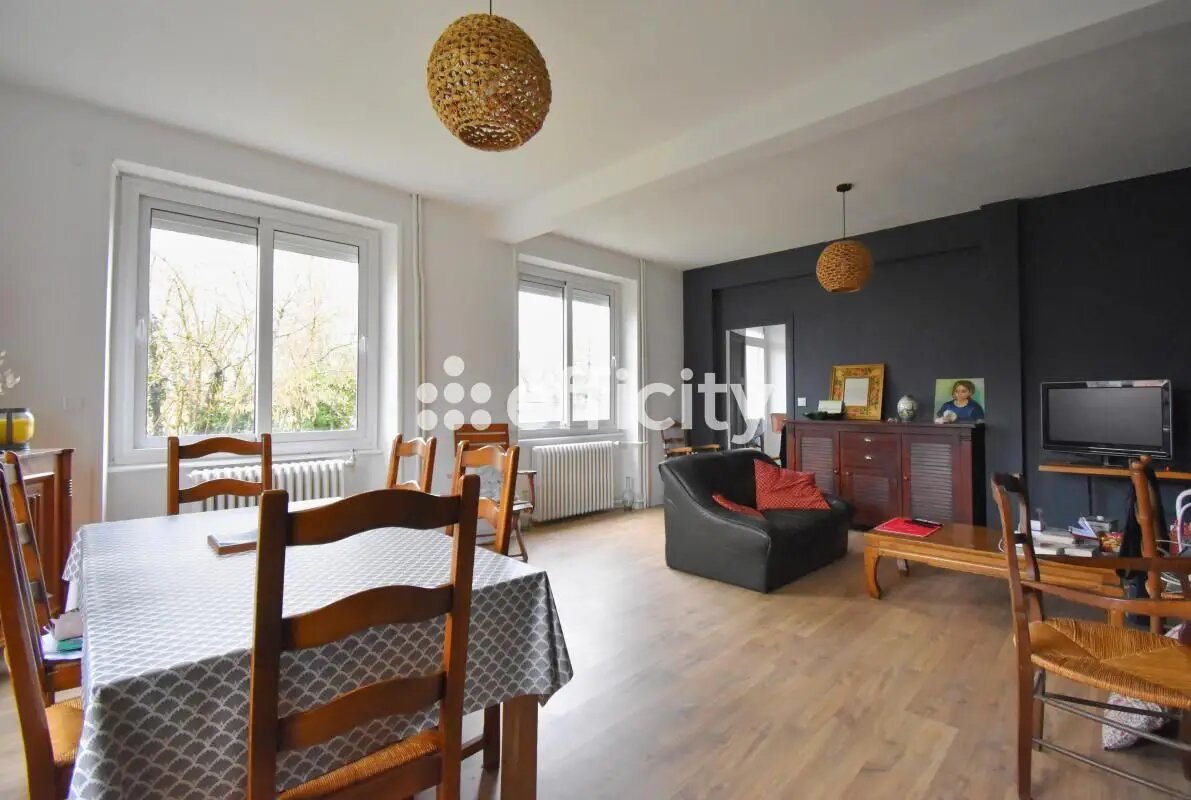 Appartement à vendre, 89m², Montceau-les-Mines