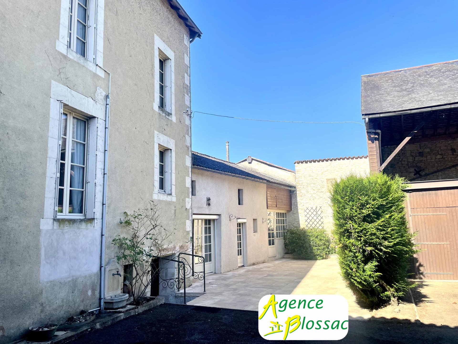 Maison à vendre, 146m², Mirebeau