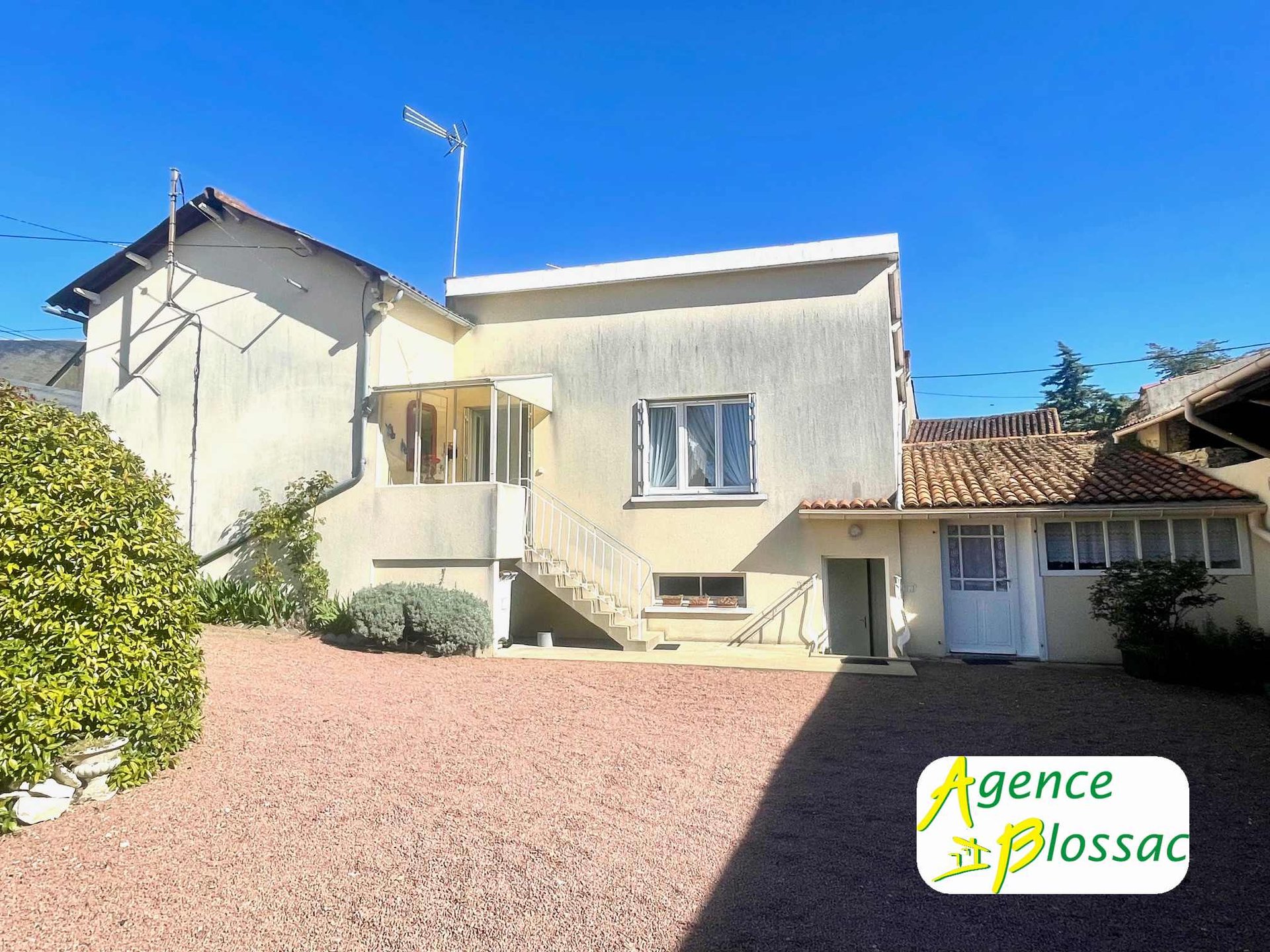 Maison à vendre, 118m², Saint-Jean-de-Sauves