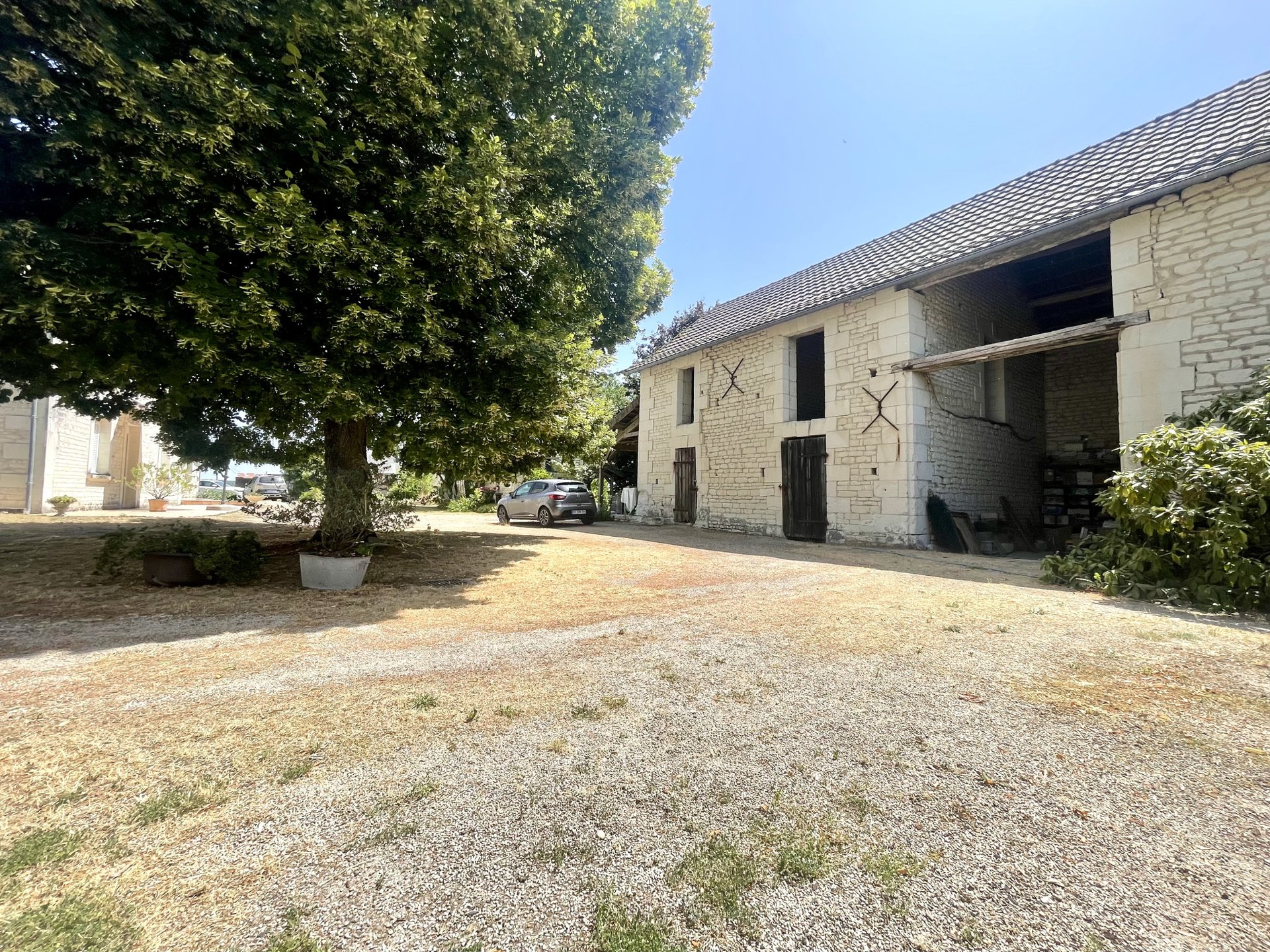 Maison à vendre, 180m², Saint-Genest-d'Ambière