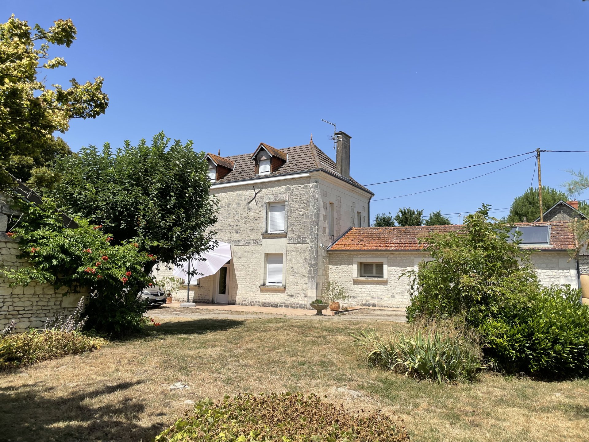 Maison à vendre, 180m², Saint-Genest-d'Ambière
