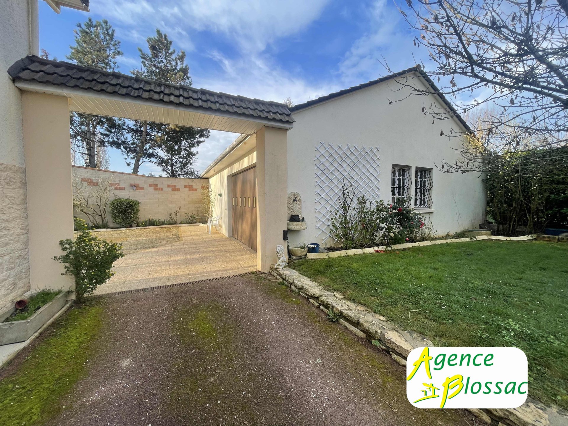 Maison à vendre, 151m², Vouneuil-sous-Biard