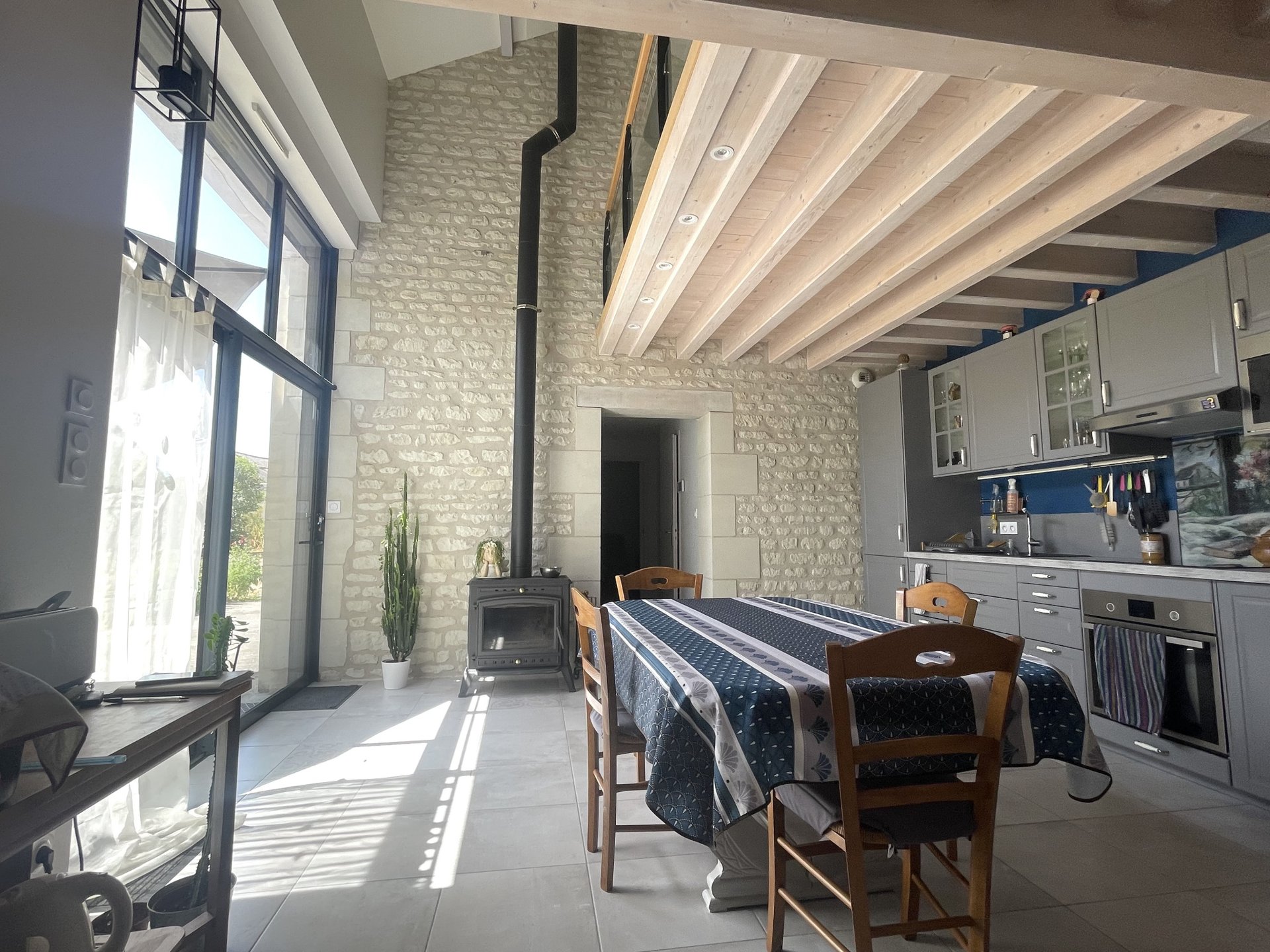 Maison à vendre, 105m², Saint-Genest-d'Ambière