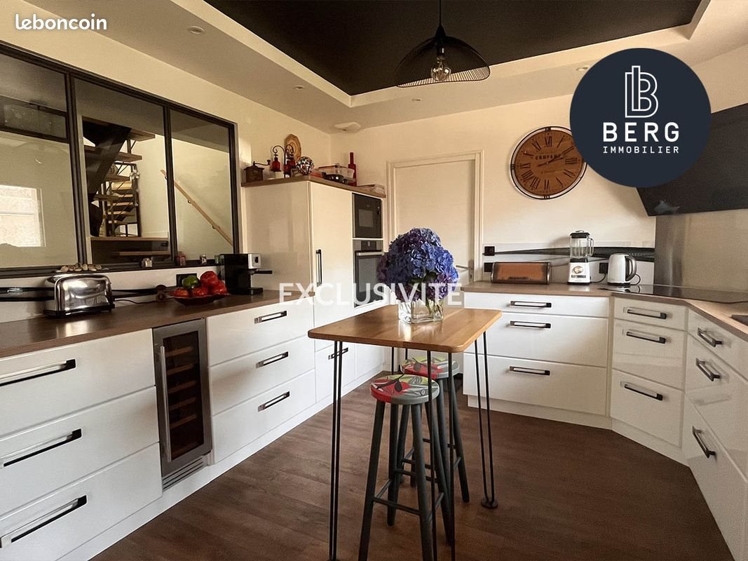 Maison à vendre, 150m², Locoal-Mendon