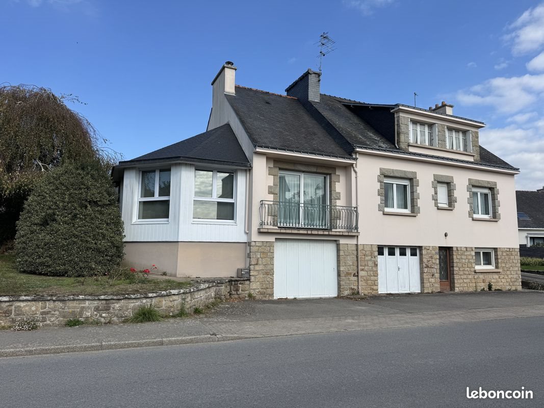 Maison à vendre, 223m², Ploemel