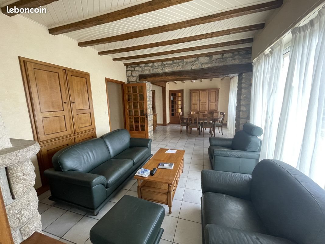 Maison à vendre, 223m², Ploemel