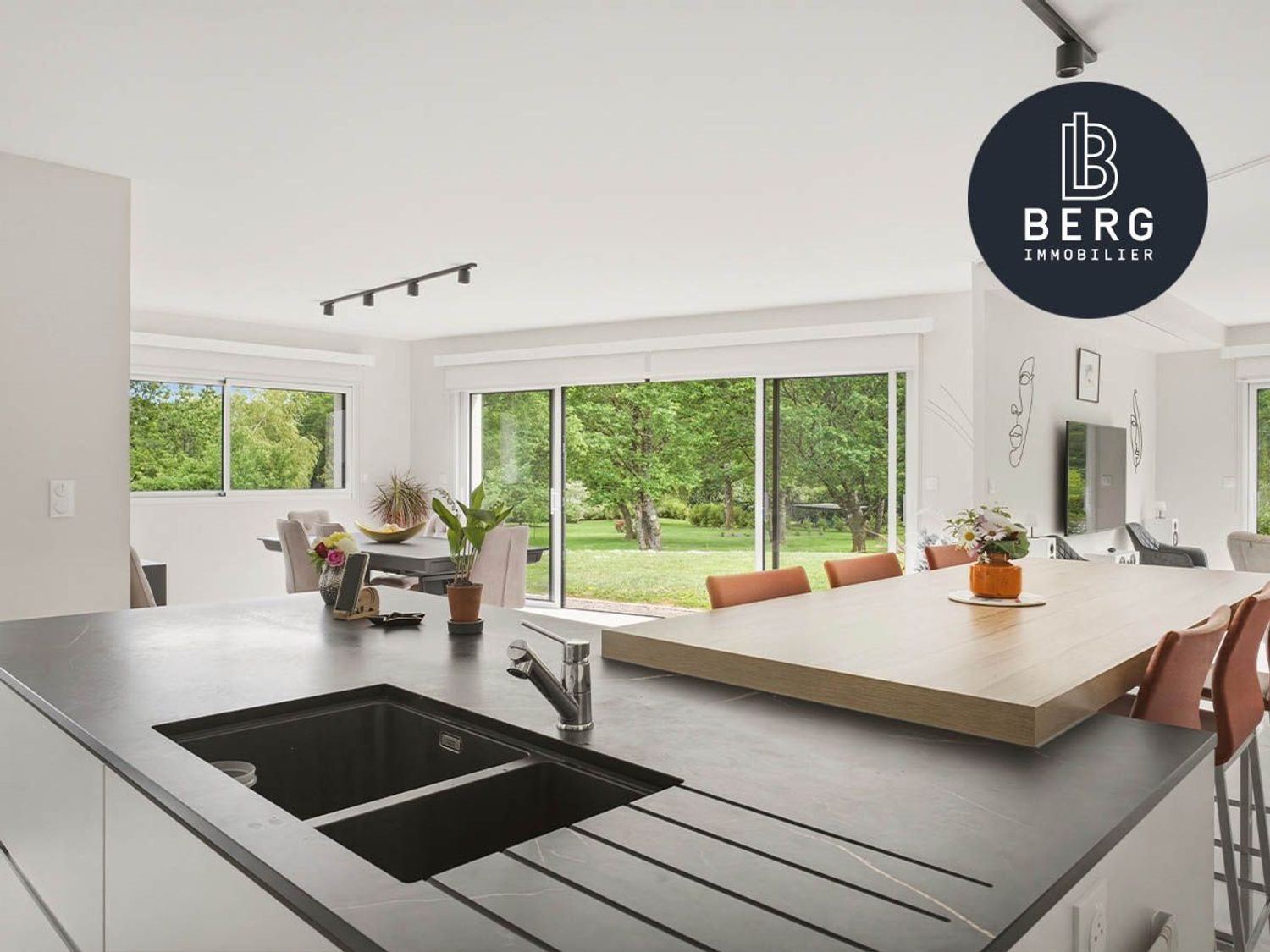 Maison à vendre, 245m², Ploemel