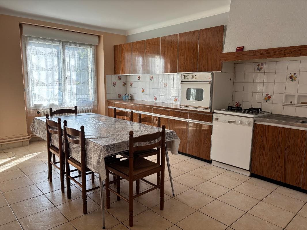 Maison à vendre, 155m², Bains-sur-Oust