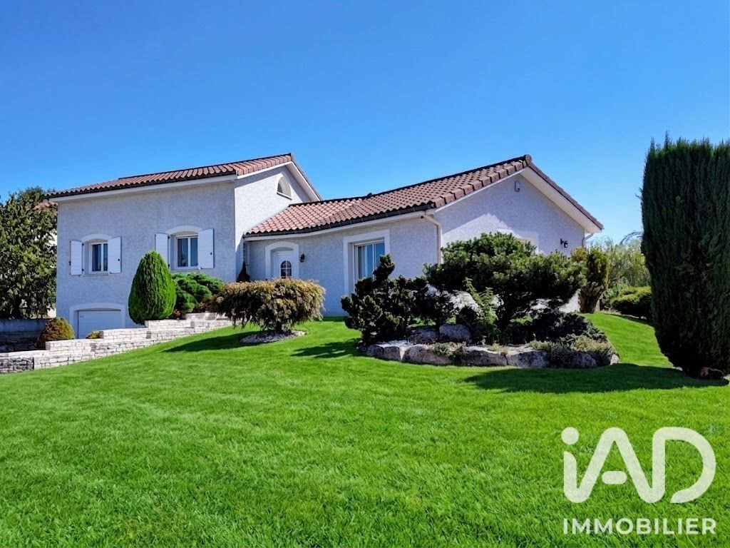 Maison à vendre, 139m², Saint-Etienne-le-Molard
