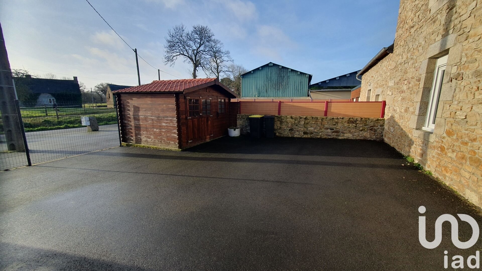 Maison à louer, 98m², Lanrodec