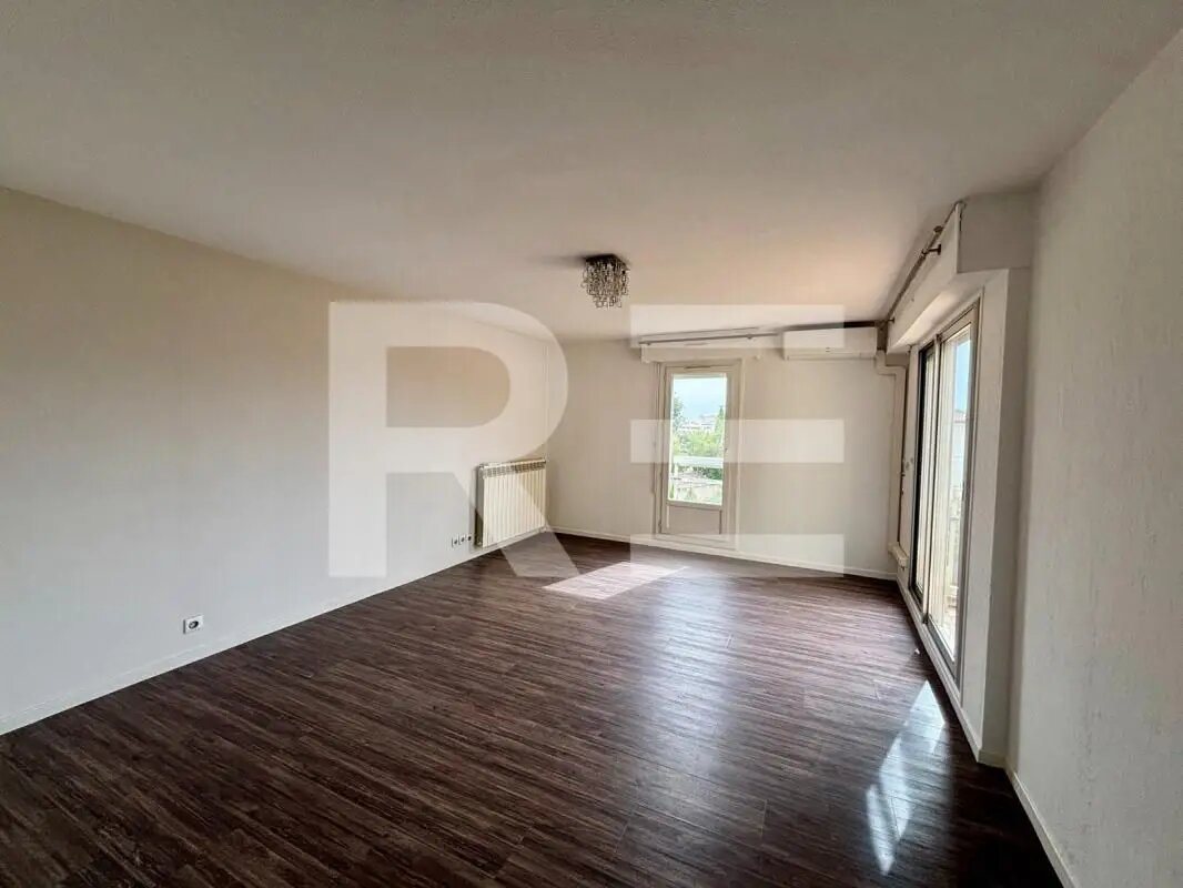 Appartement à louer, 55m², Nîmes