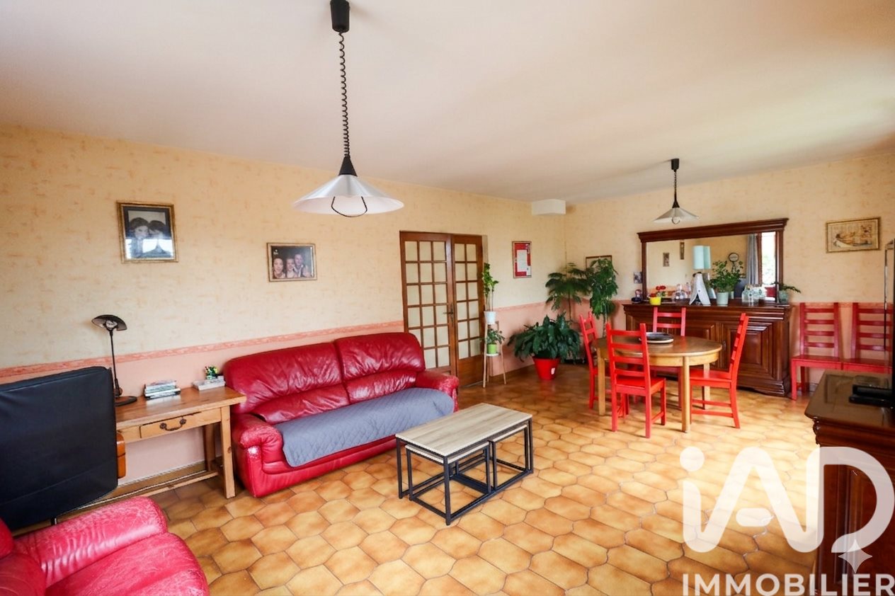 Maison à vendre, 207m², Cournon-d'Auvergne
