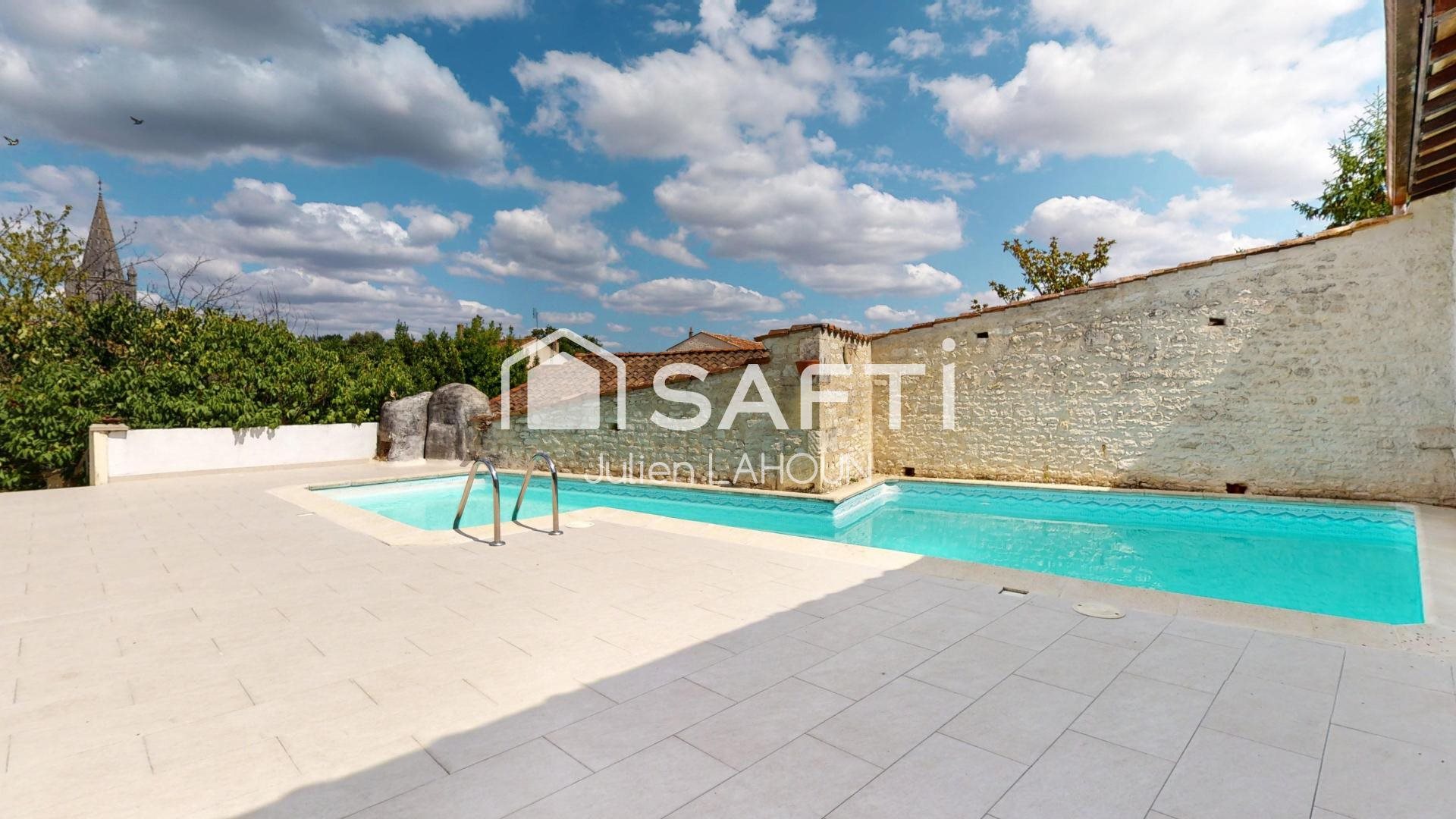 Maison à vendre, 214m², Gensac-la-Pallue