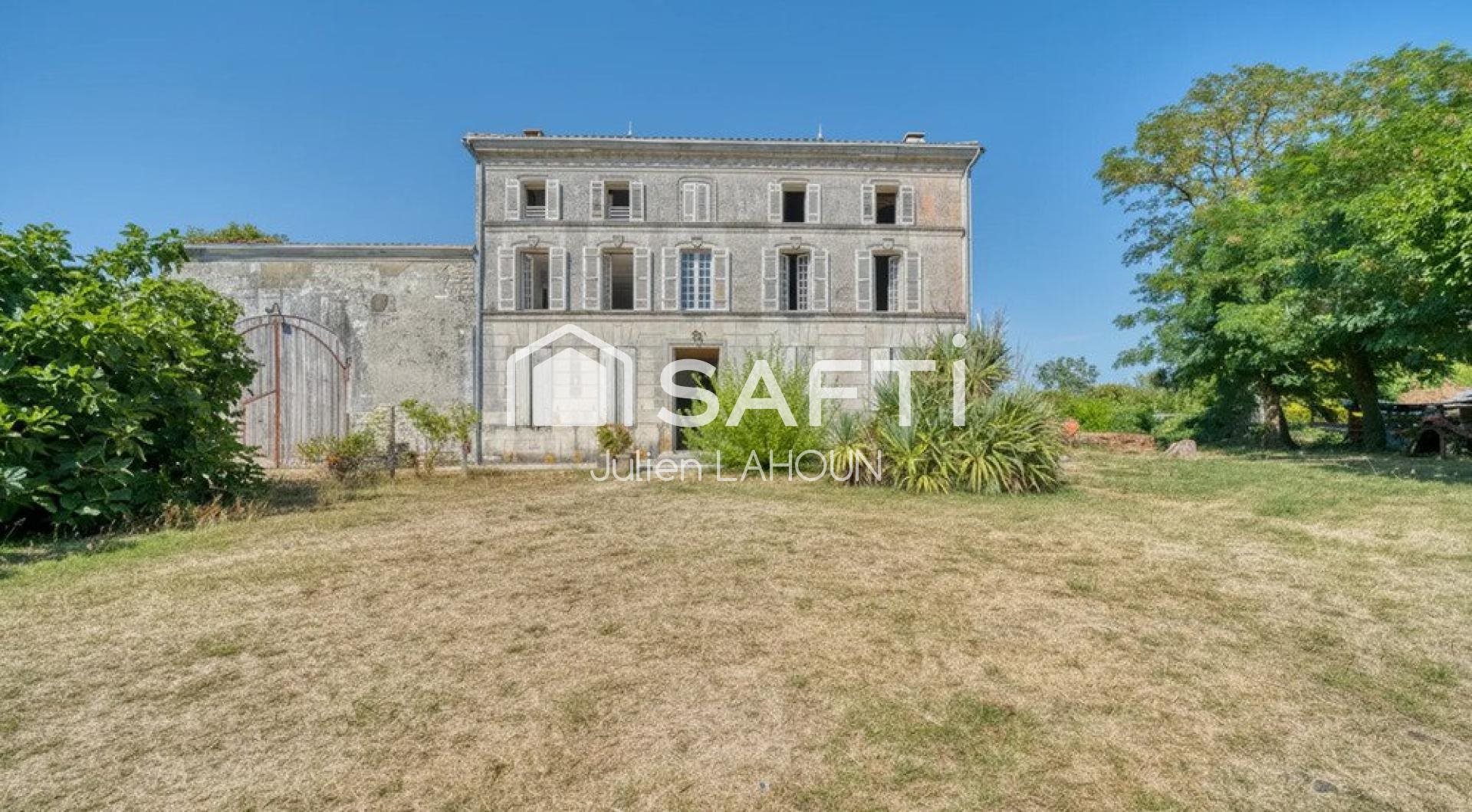 Maison à vendre, 244m², Saint-Sever-de-Saintonge