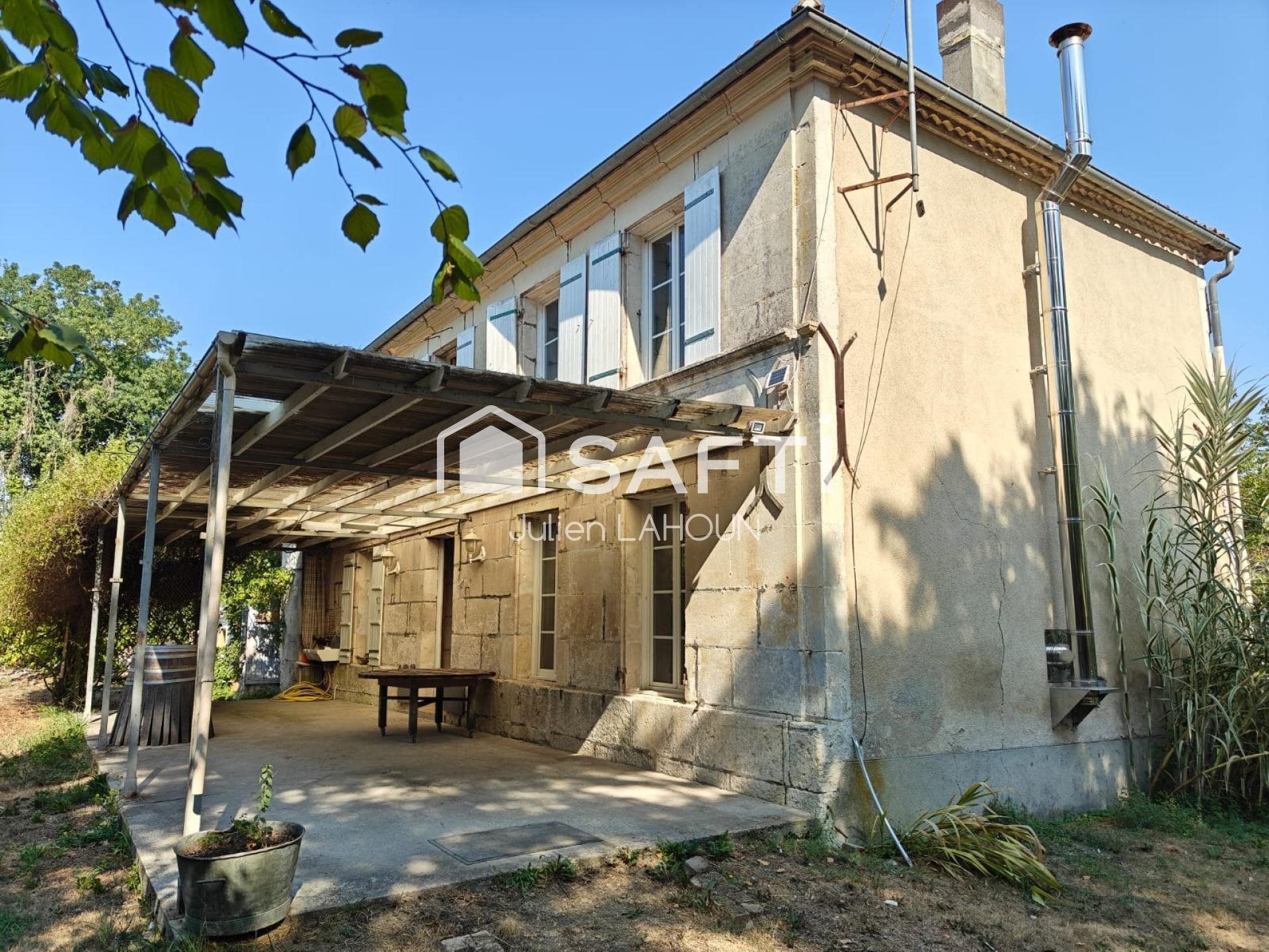 Maison à vendre, 248m², Brives-sur-Charente