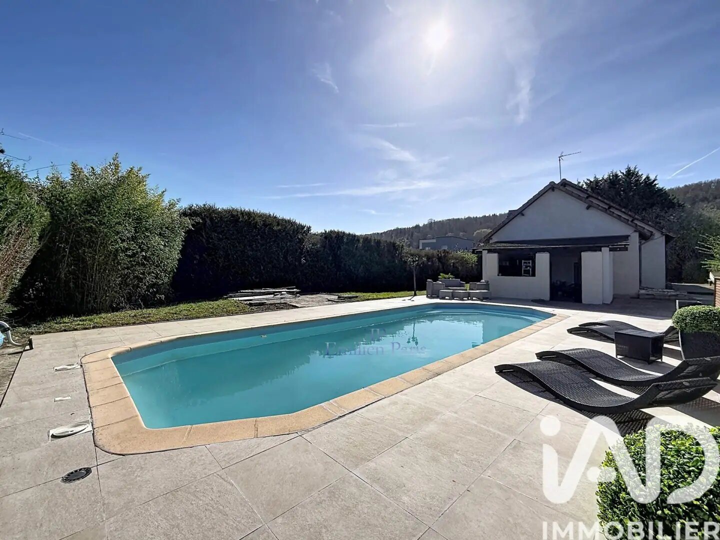 Maison à vendre, 167m², Garennes-sur-Eure